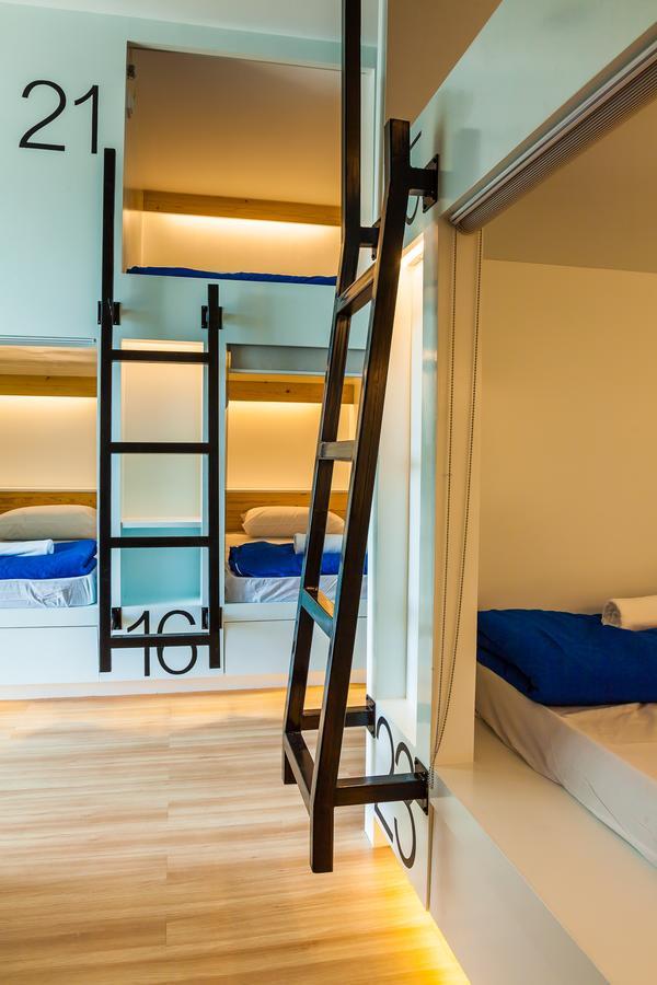 Travel Light Hostel Pattaya Luaran gambar