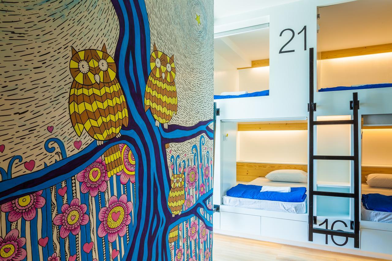 Travel Light Hostel Pattaya Luaran gambar
